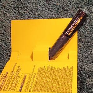 MAC MAGIC EXTENSION 5MM FIBRE MASCARA
